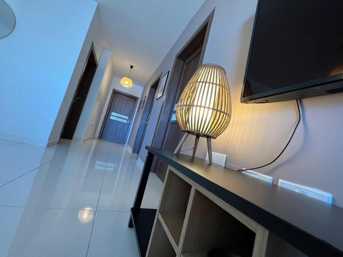 Brand New Apartment 2 Mins From Seafront เซนต์พอลส์เบย์ ภายนอก รูปภาพ