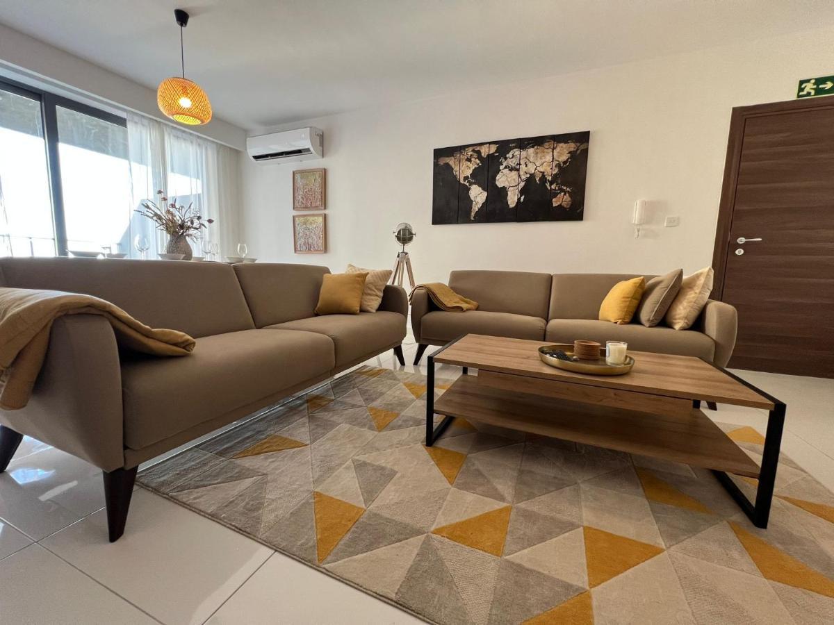 Brand New Apartment 2 Mins From Seafront เซนต์พอลส์เบย์ ภายนอก รูปภาพ