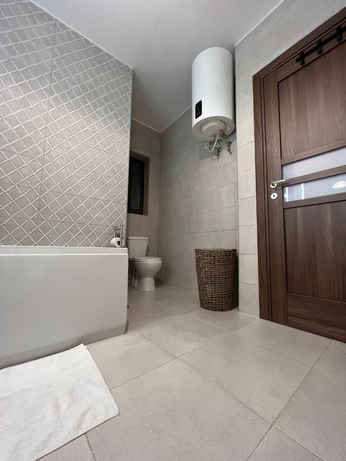 Brand New Apartment 2 Mins From Seafront เซนต์พอลส์เบย์ ภายนอก รูปภาพ